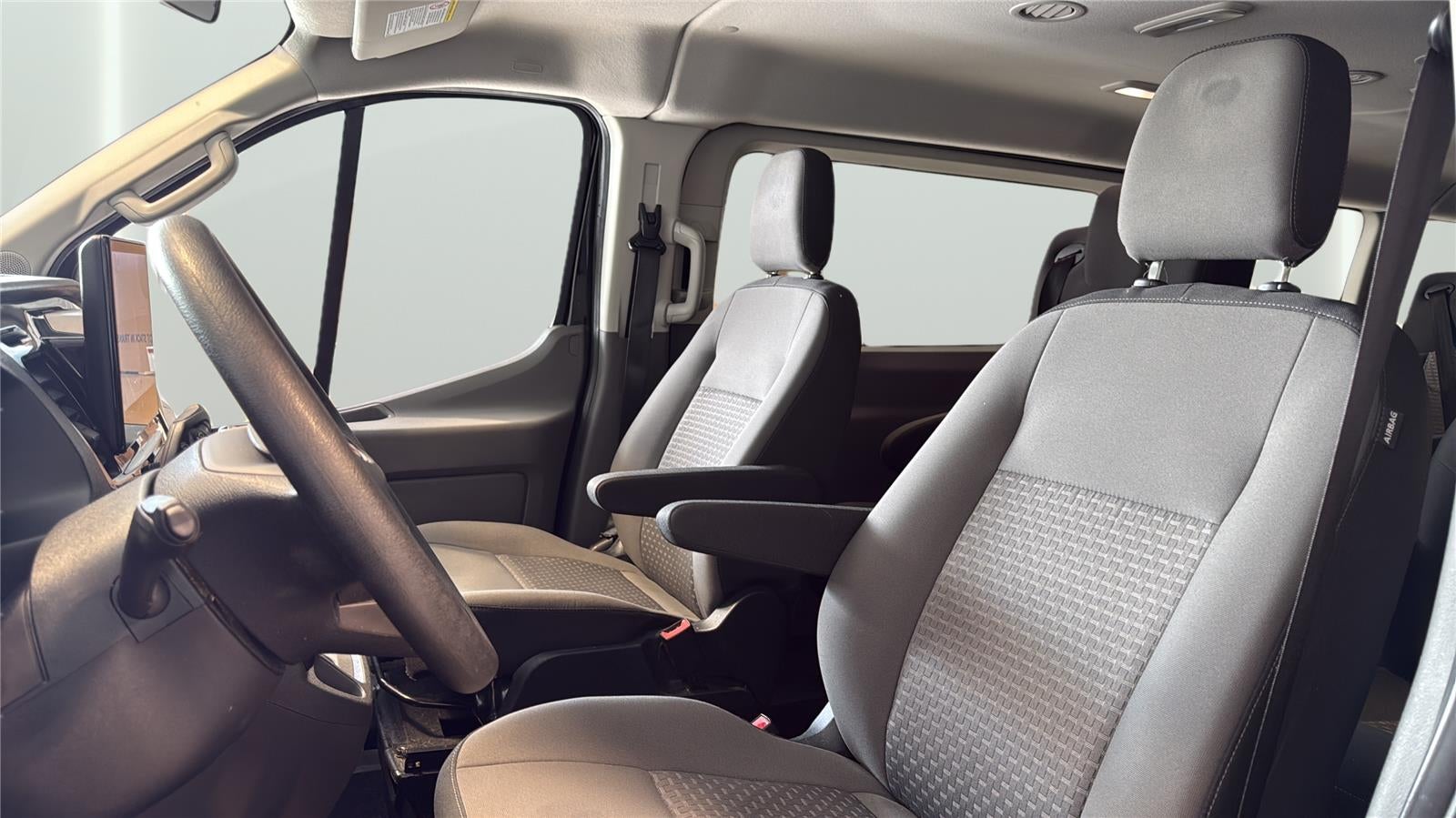 2023 Ford Transit 350 XLT