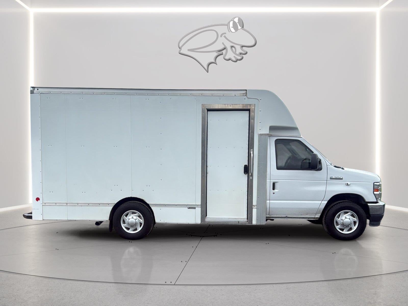 2022 Ford E-Series Cutaway Cutwy
