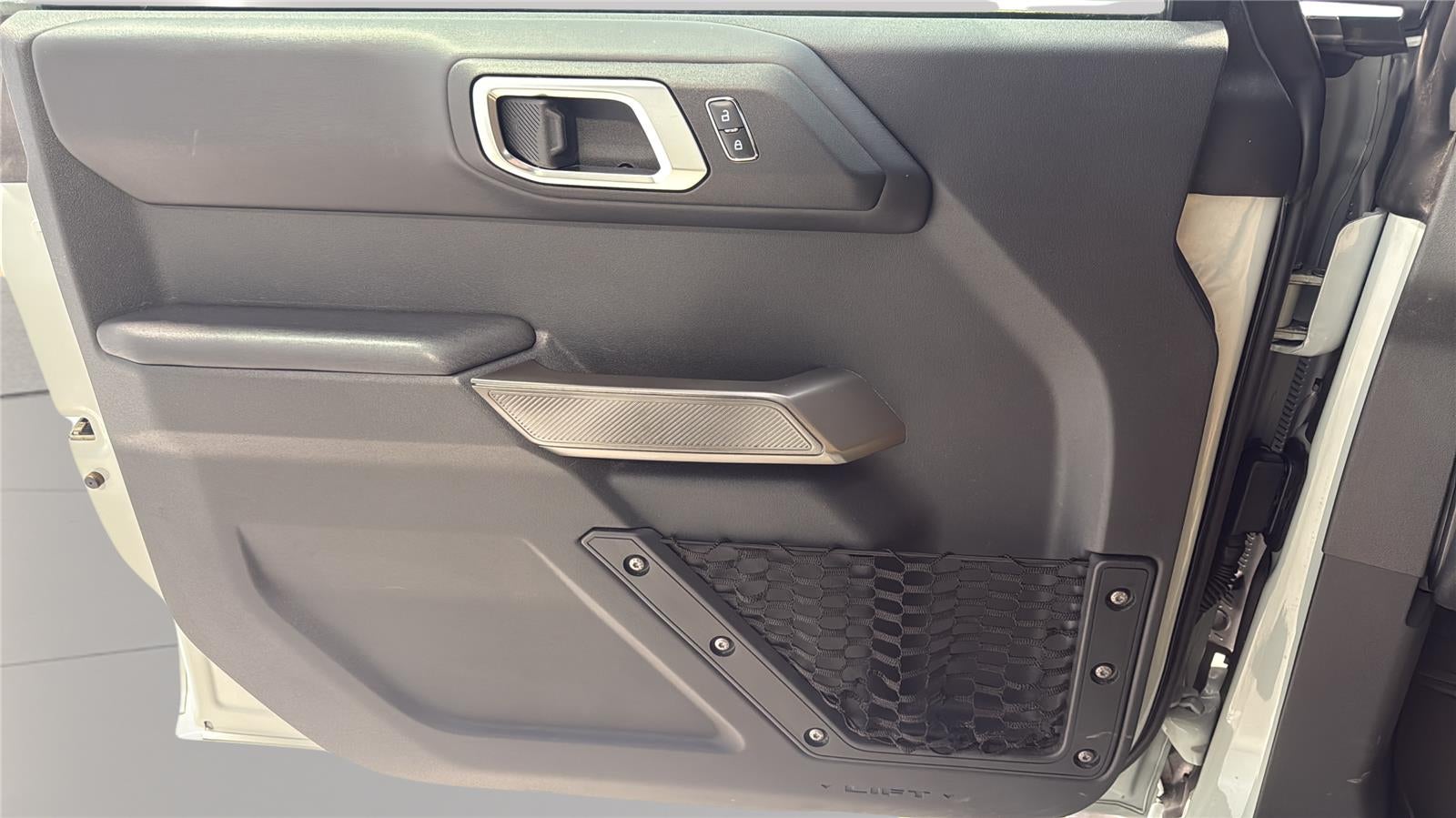 2021 Ford Bronco First Edition Advanced