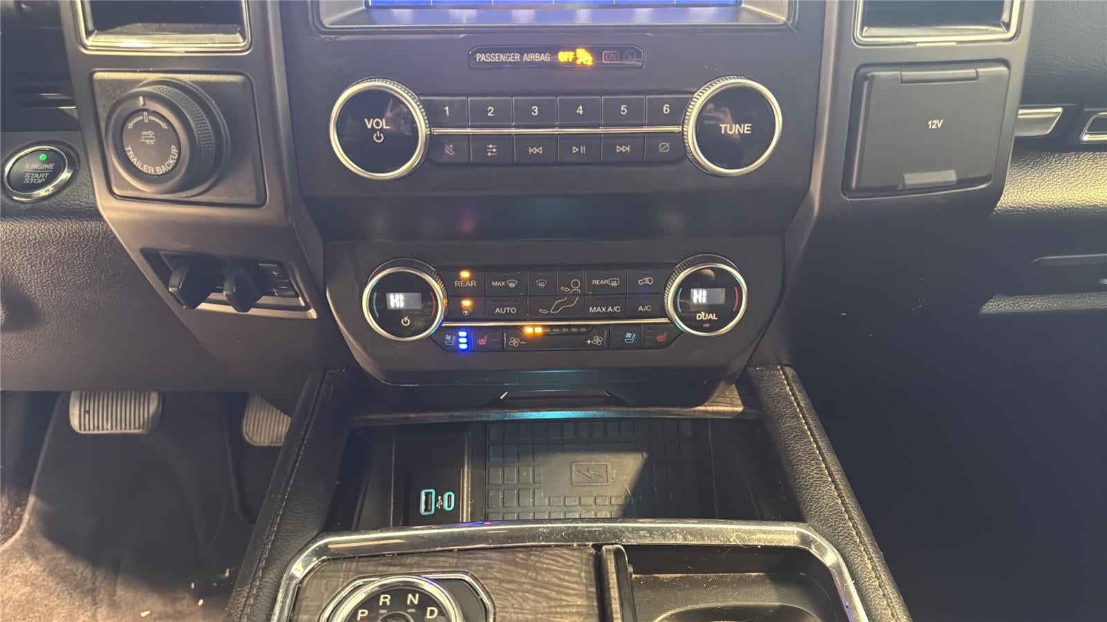 2020 Ford Expedition Limi