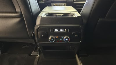 2020 Ford Expedition Limi