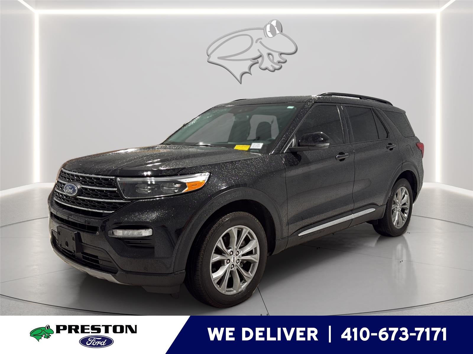 2023 Ford Explorer XLT 4WD's photo