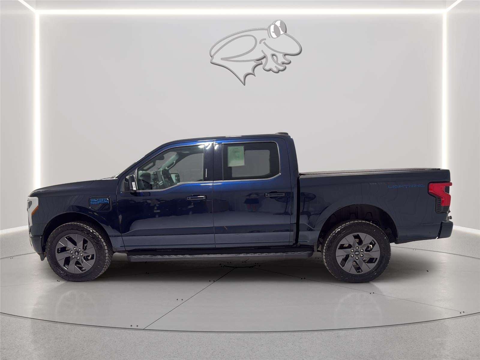 Used 2024 Ford F-150 Lightning Lariat with VIN 1FT6W5L72RWG09129 for sale in Hurlock, MD
