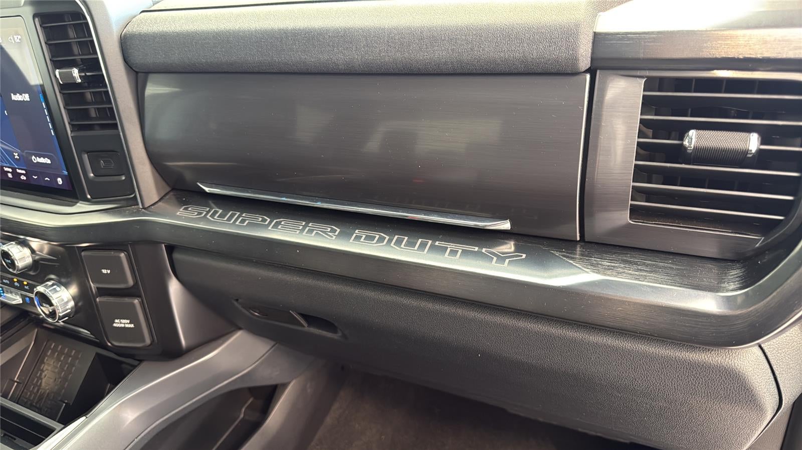 2025 Ford Super Duty F-250 Lariat