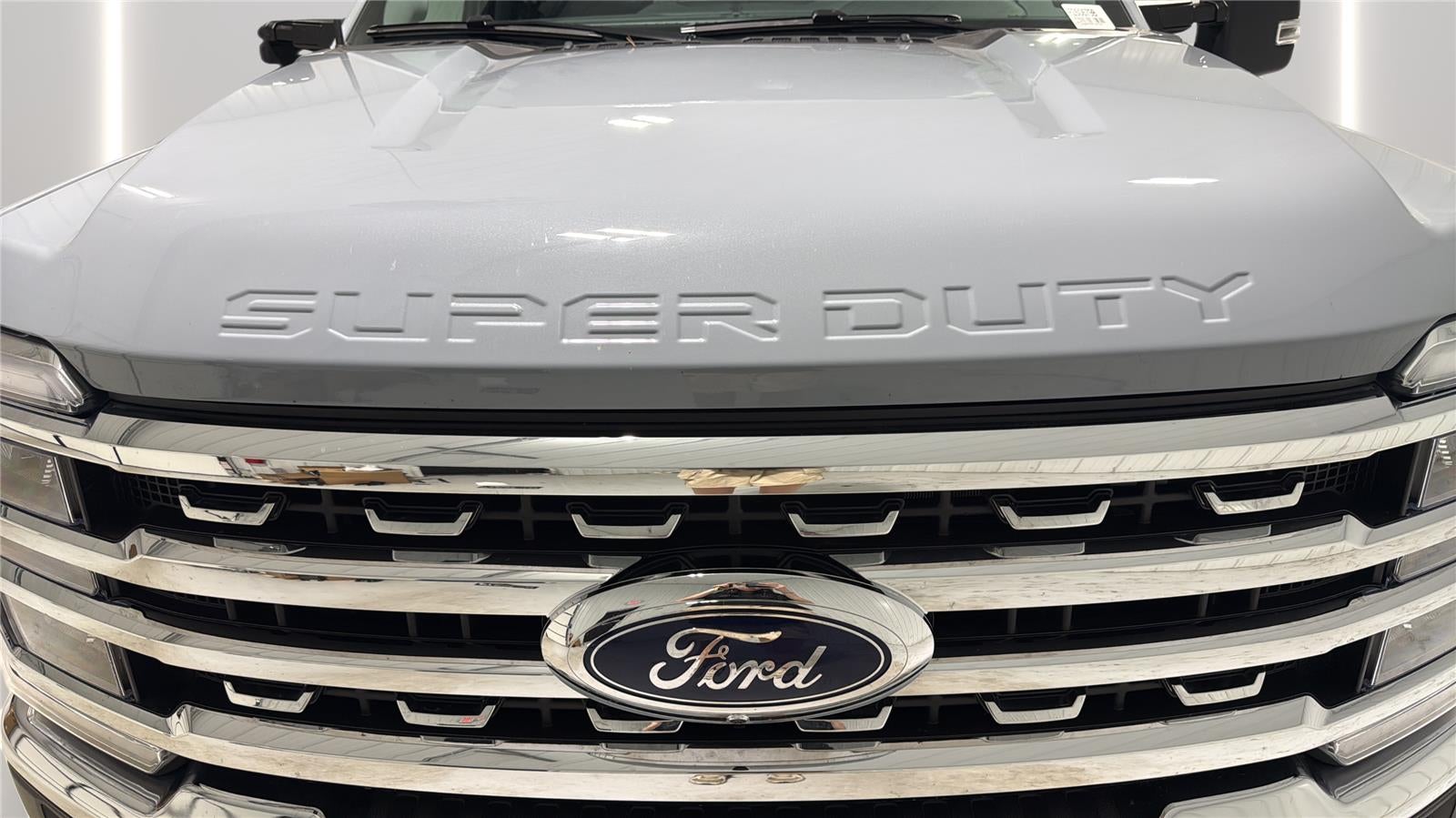 2025 Ford Super Duty F-250 Lariat