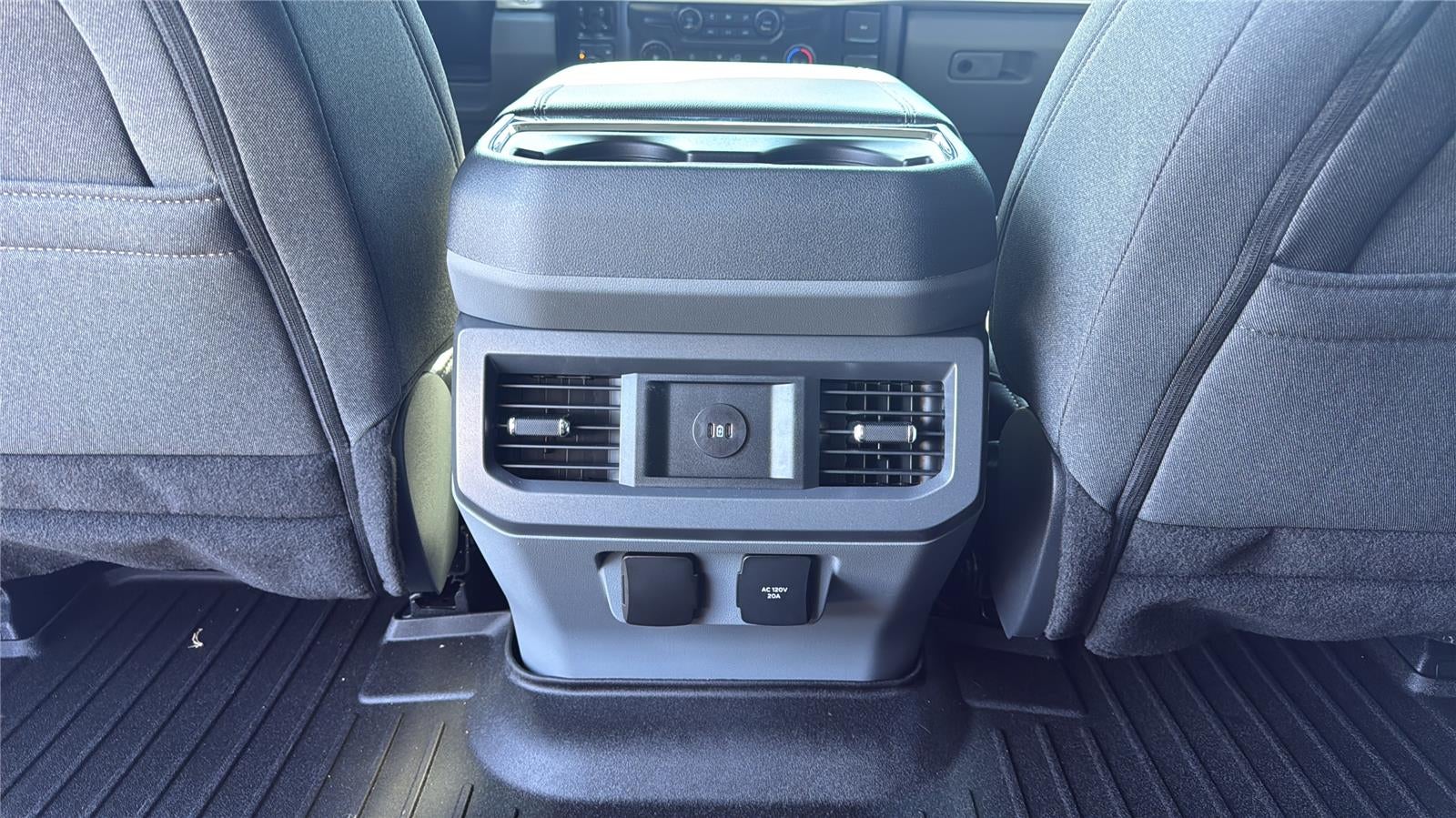 2024 Ford Super Duty F-250 SRW XLT