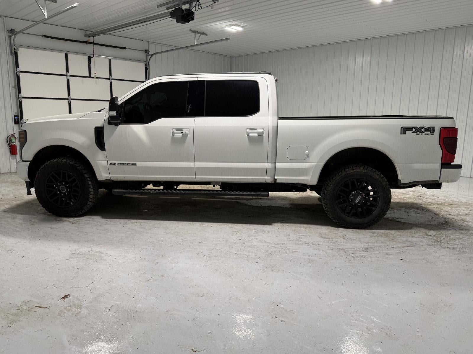 2020 Ford Super Duty F-250 Lariat