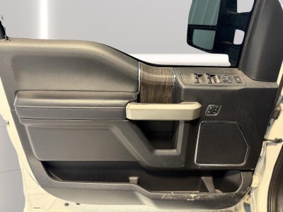 2020 Ford Super Duty F-250 Lariat