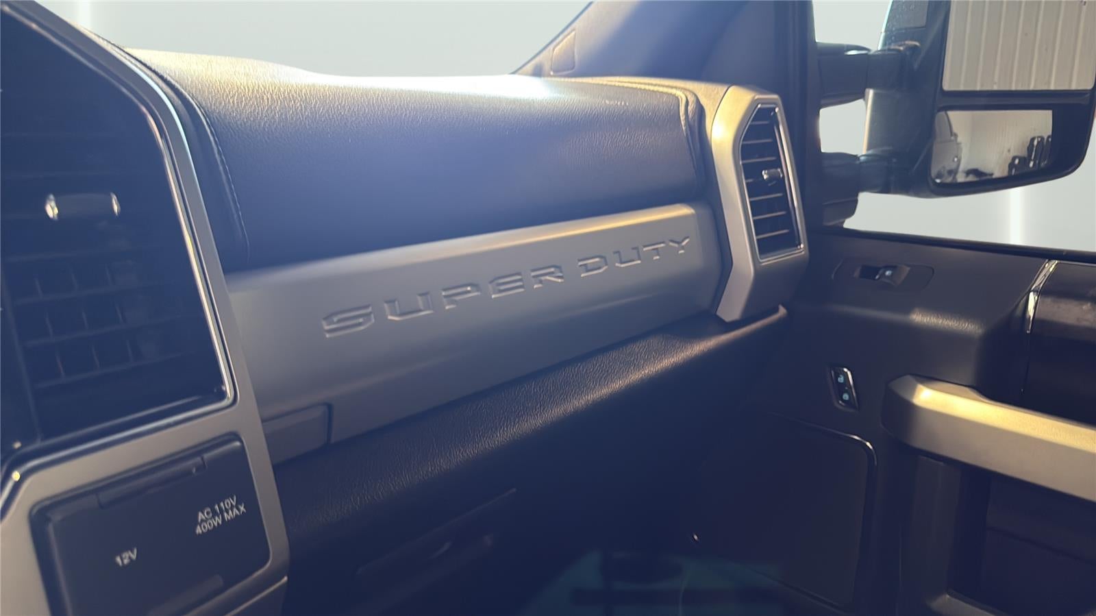 2022 Ford Super Duty F-250 SRW LARIAT