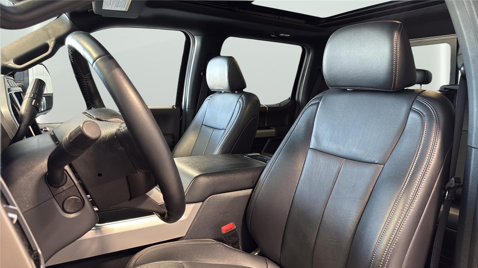 2022 Ford Super Duty F-250 SRW LARIAT