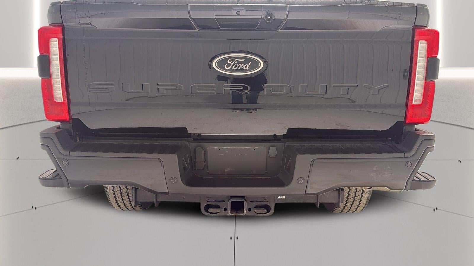 2025 Ford Super Duty F-350 Lariat