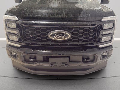 2025 Ford Super Duty F-350 Lariat