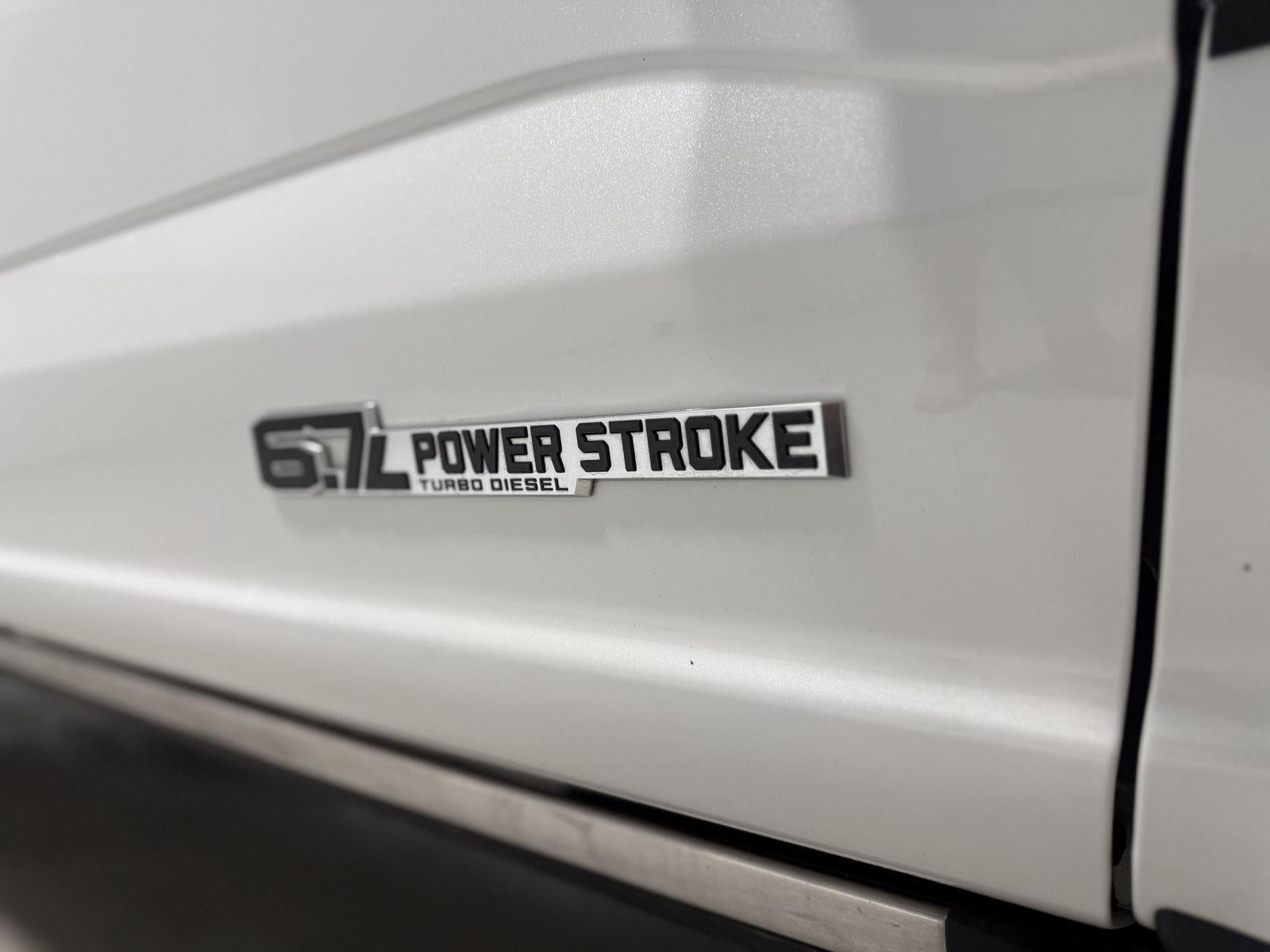 2023 Ford Super Duty F-350 DRW Lariat