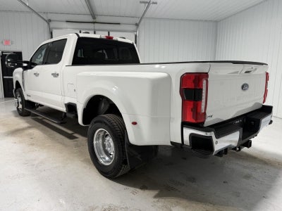 2023 Ford Super Duty F-350 Lariat