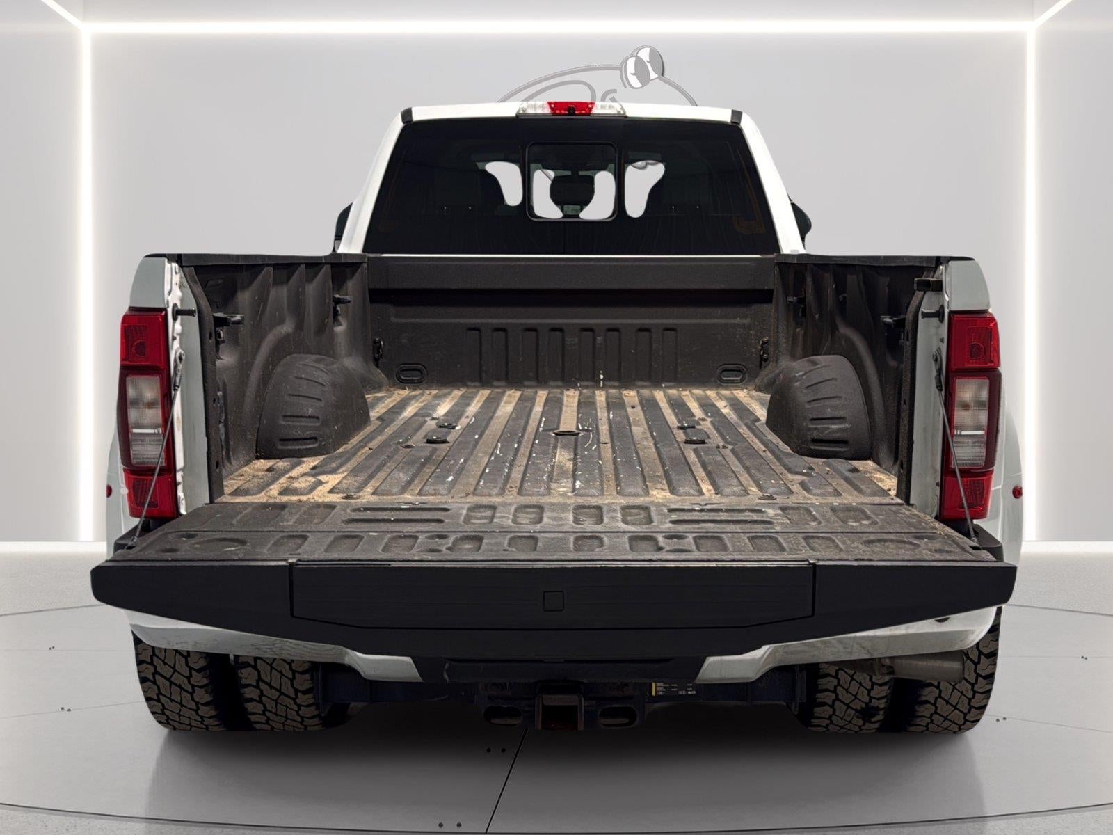2022 Ford Super Duty F-350 DRW XLT