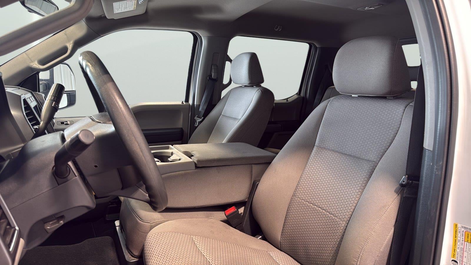2022 Ford Super Duty F-350 DRW XLT