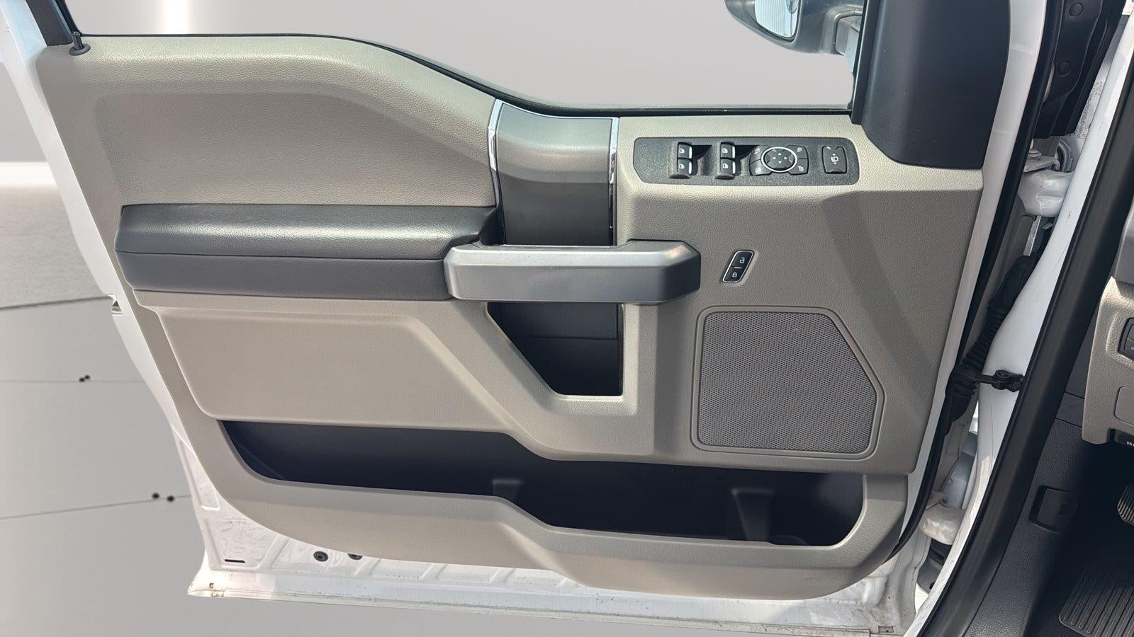 2022 Ford Super Duty F-350 DRW XLT