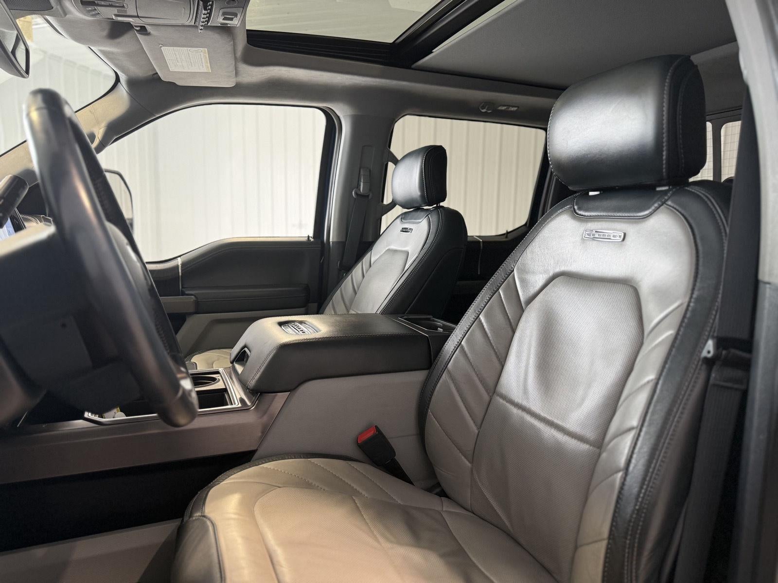 2022 Ford Super Duty F-450 DRW Limited