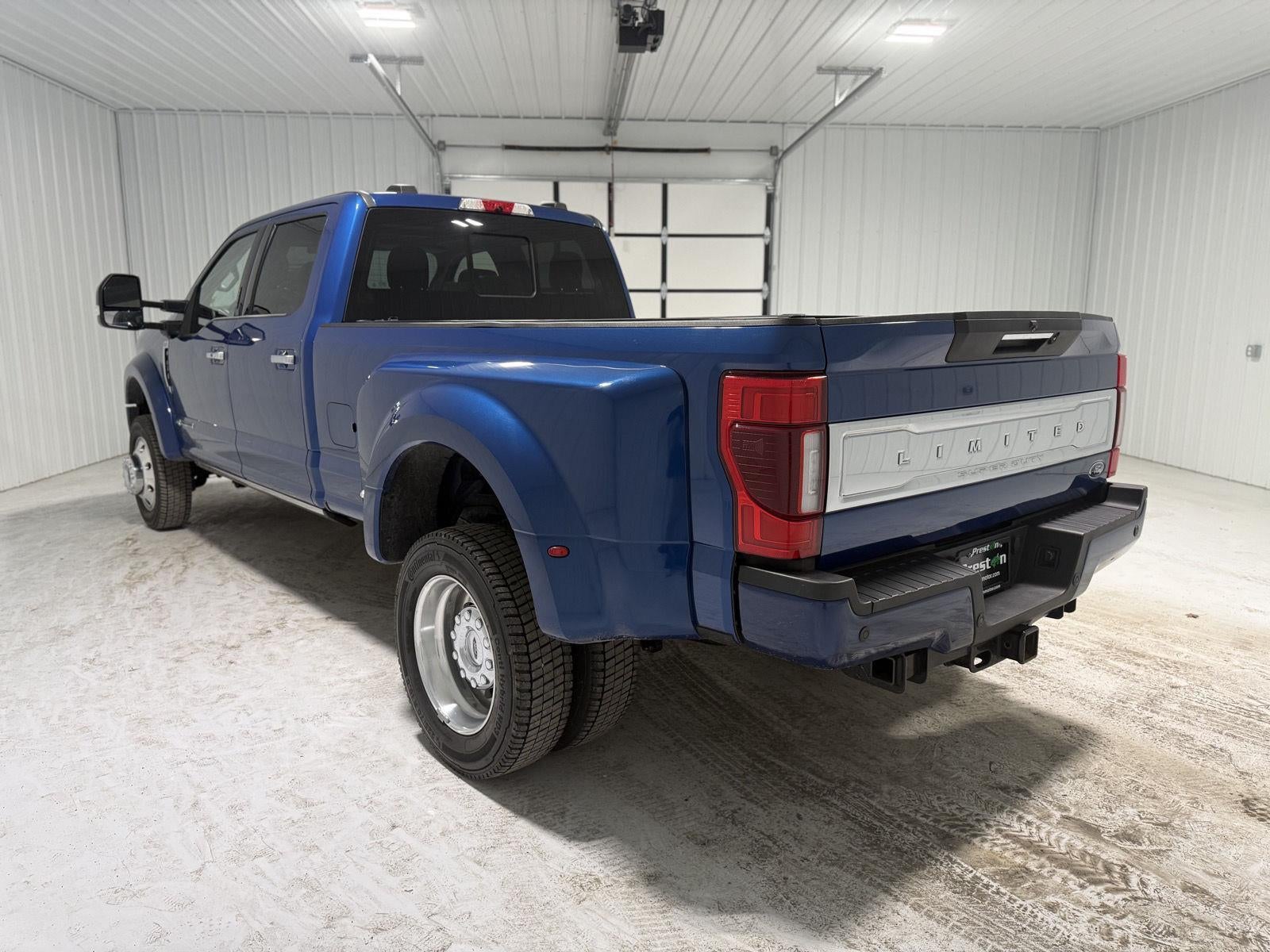 2022 Ford Super Duty F-450 DRW Limited