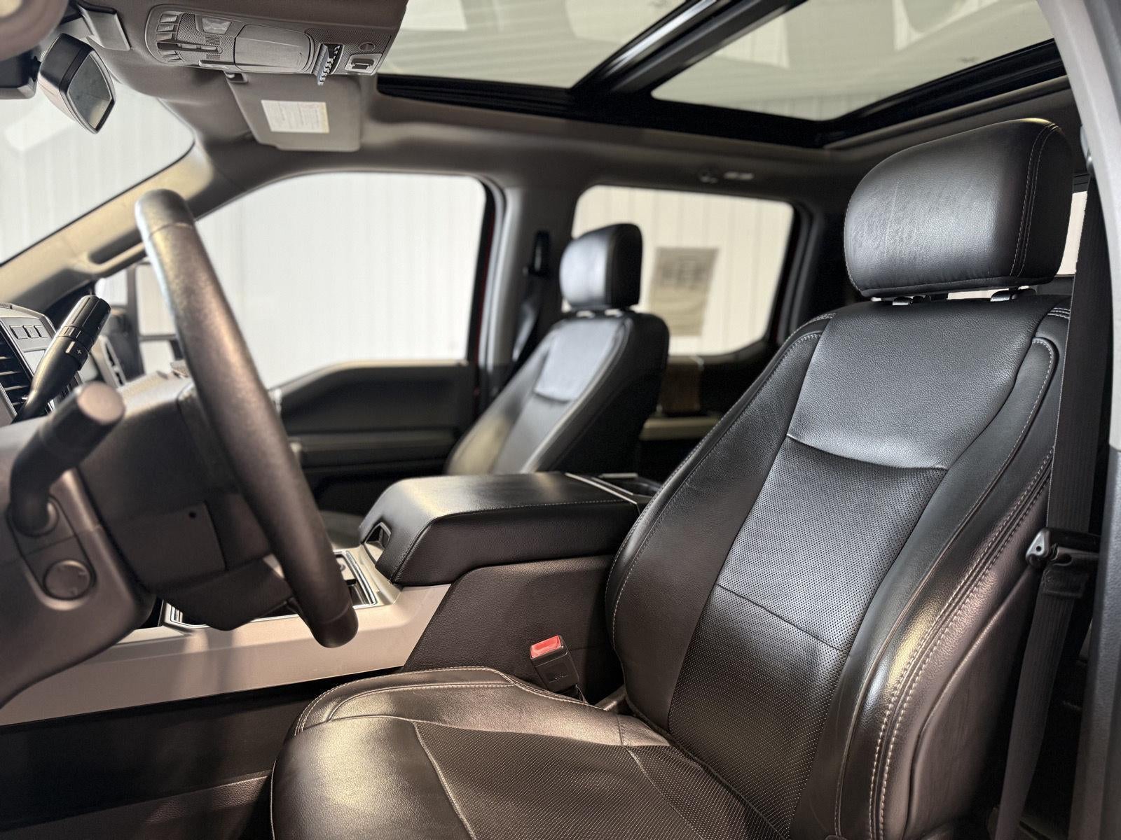 2019 Ford Super Duty F-450 DRW Lariat