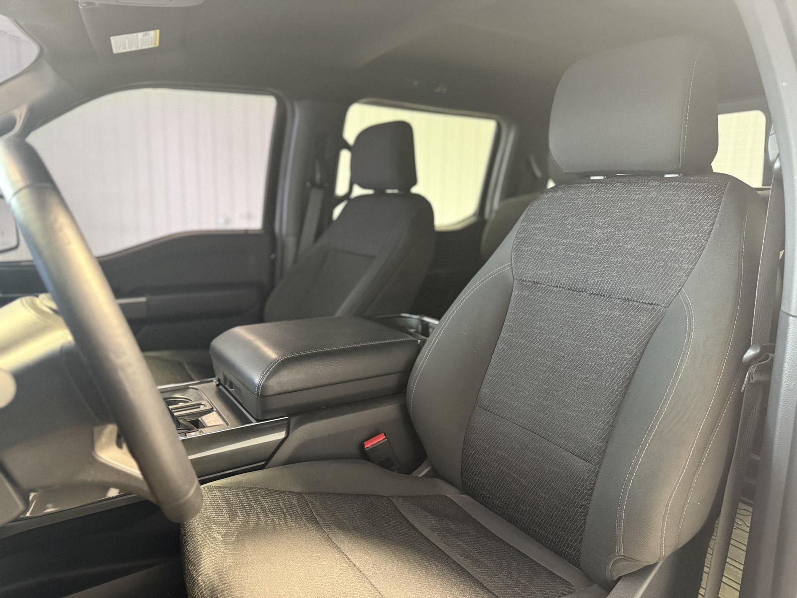 2022 Ford F-150 Base