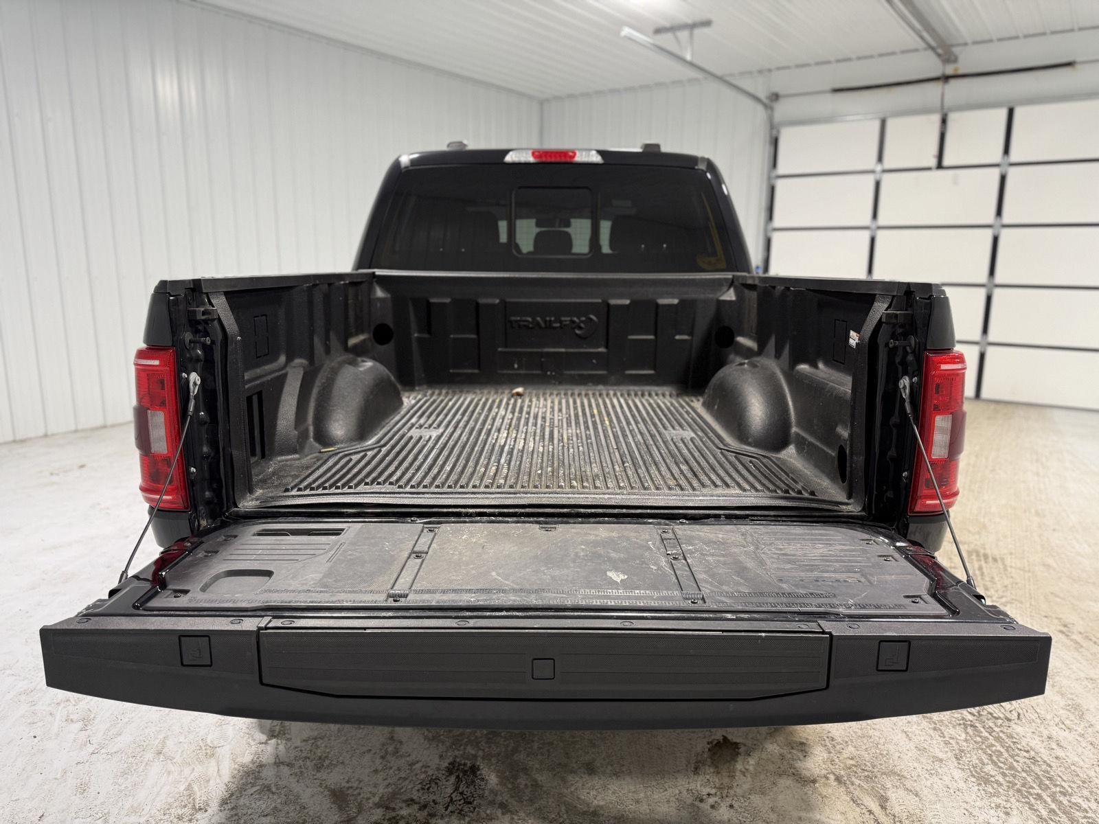 2022 Ford F-150 Base