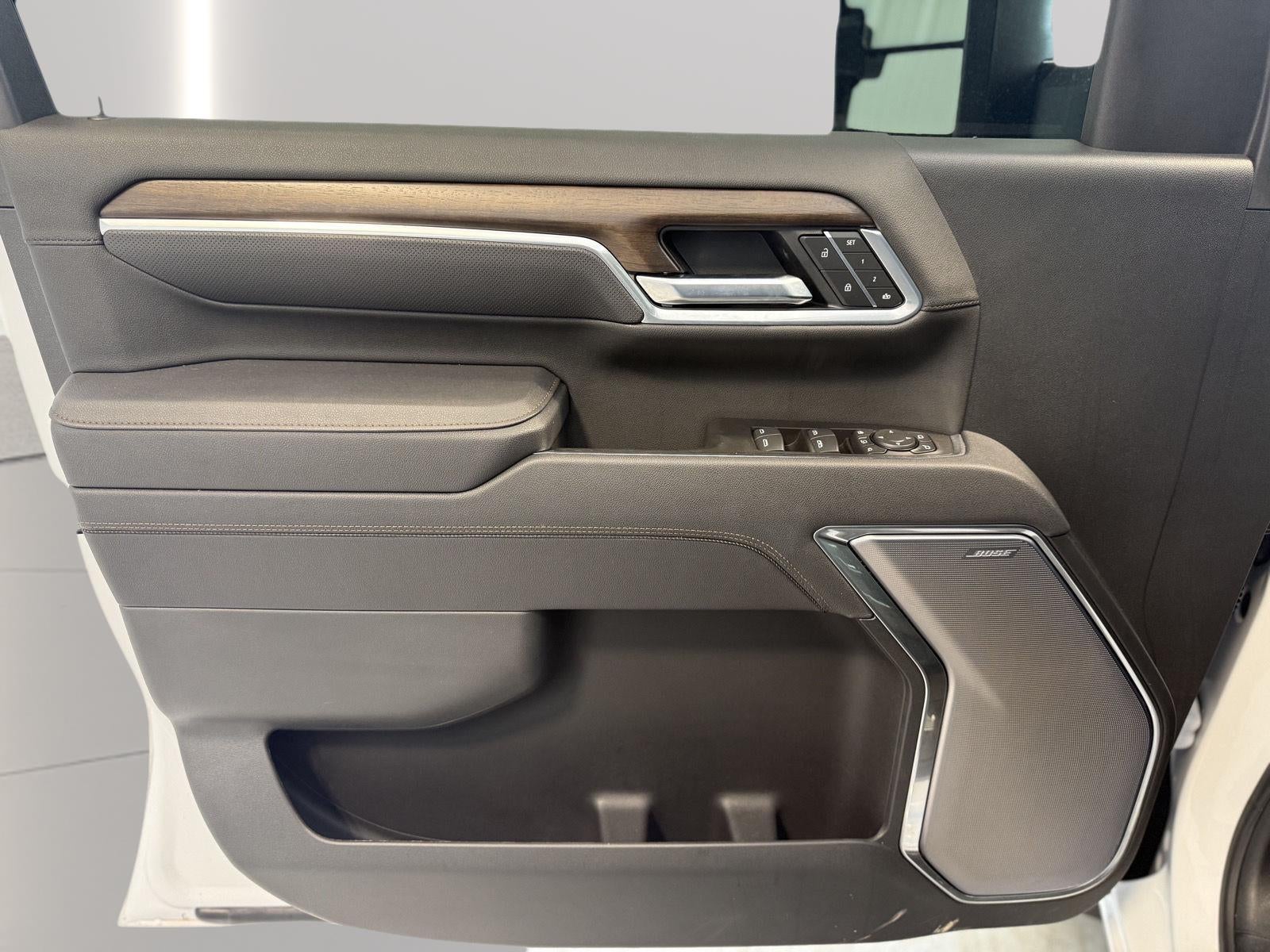 2025 Chevrolet Silverado 3500HD High Country