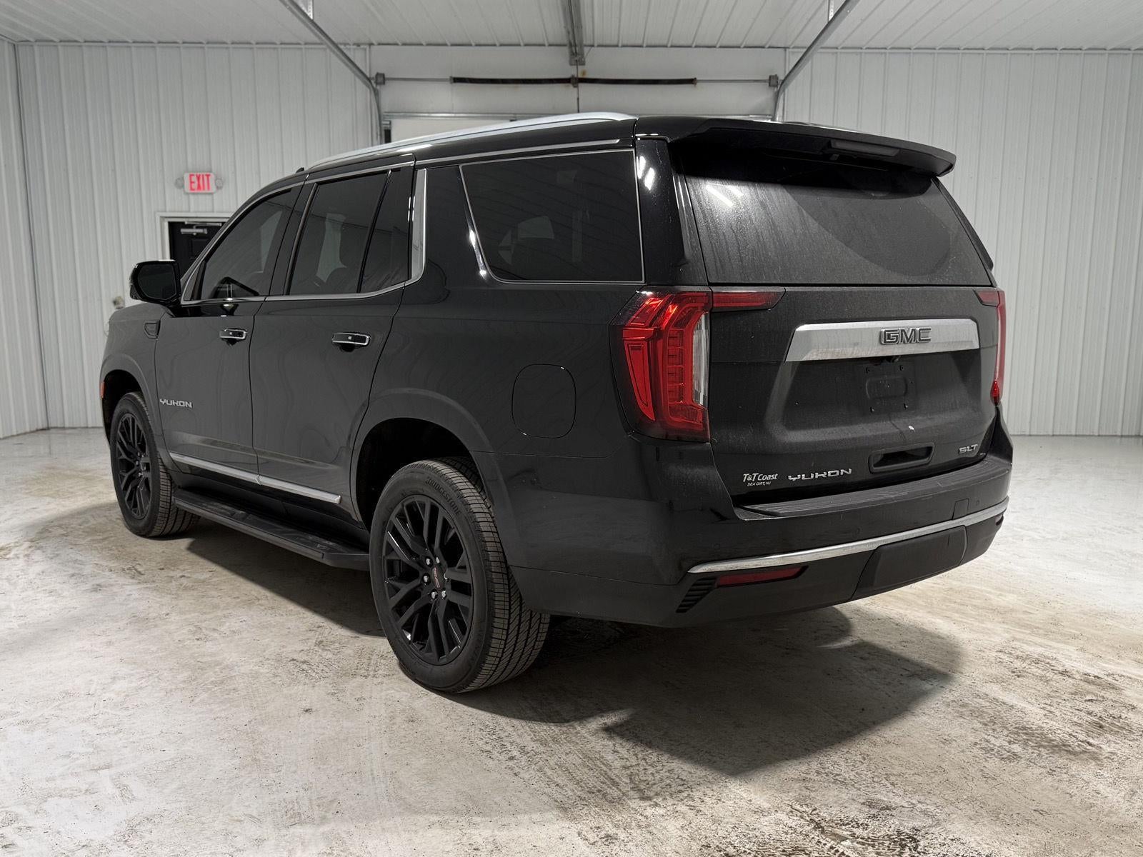 2023 GMC Yukon SLT