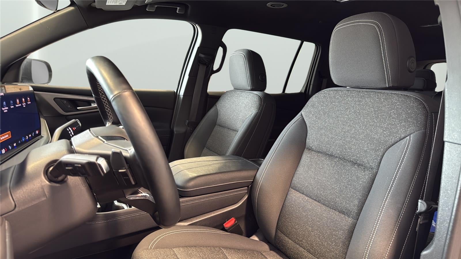 2024 Chevrolet Traverse FWD LS