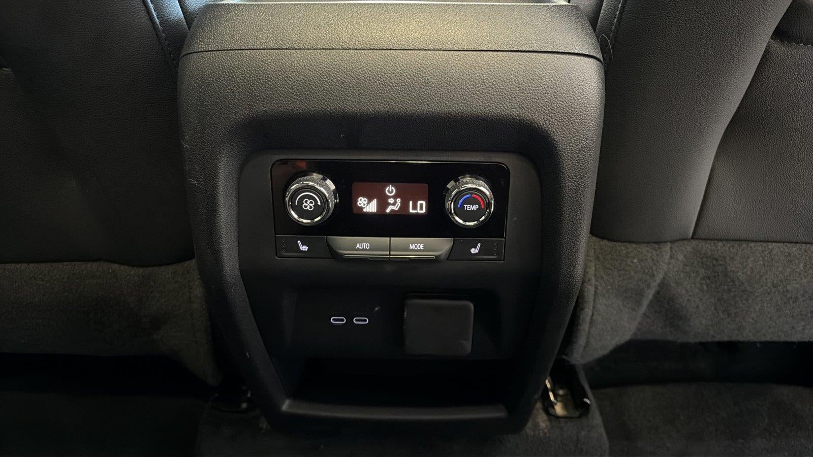 2024 Chevrolet Traverse AWD RS