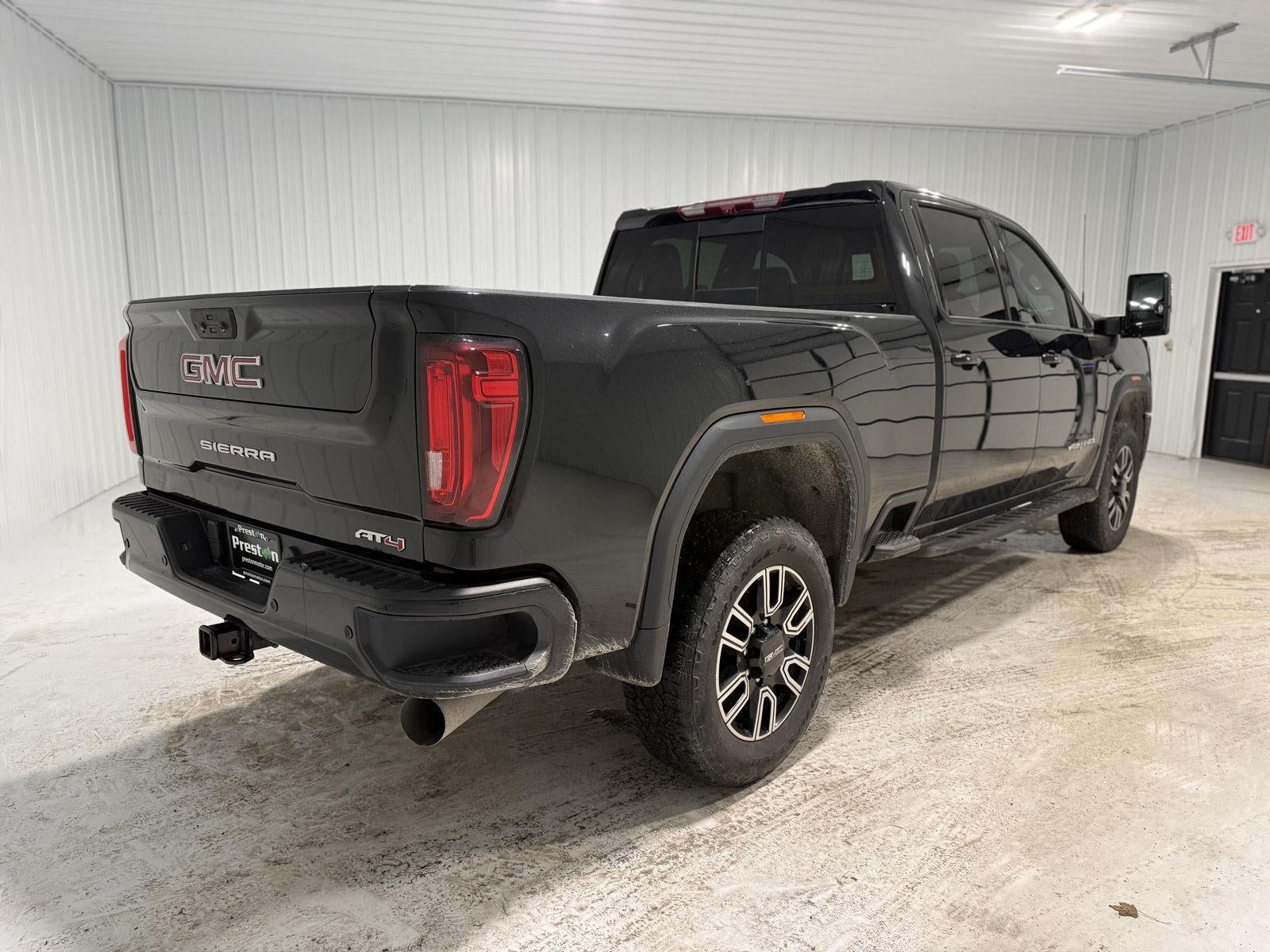 2023 GMC Sierra 2500HD AT4