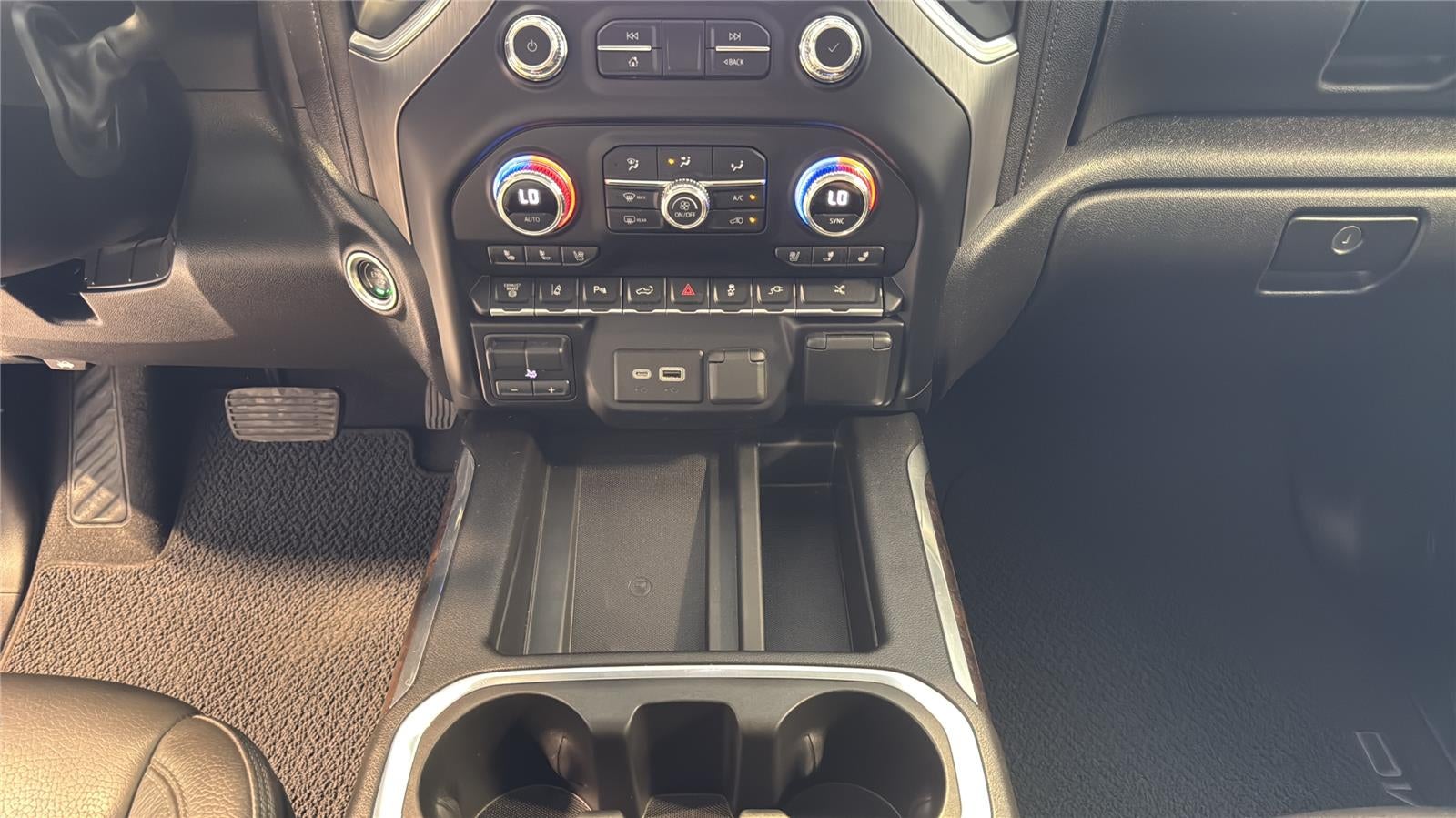 2022 GMC Sierra 3500HD Denali