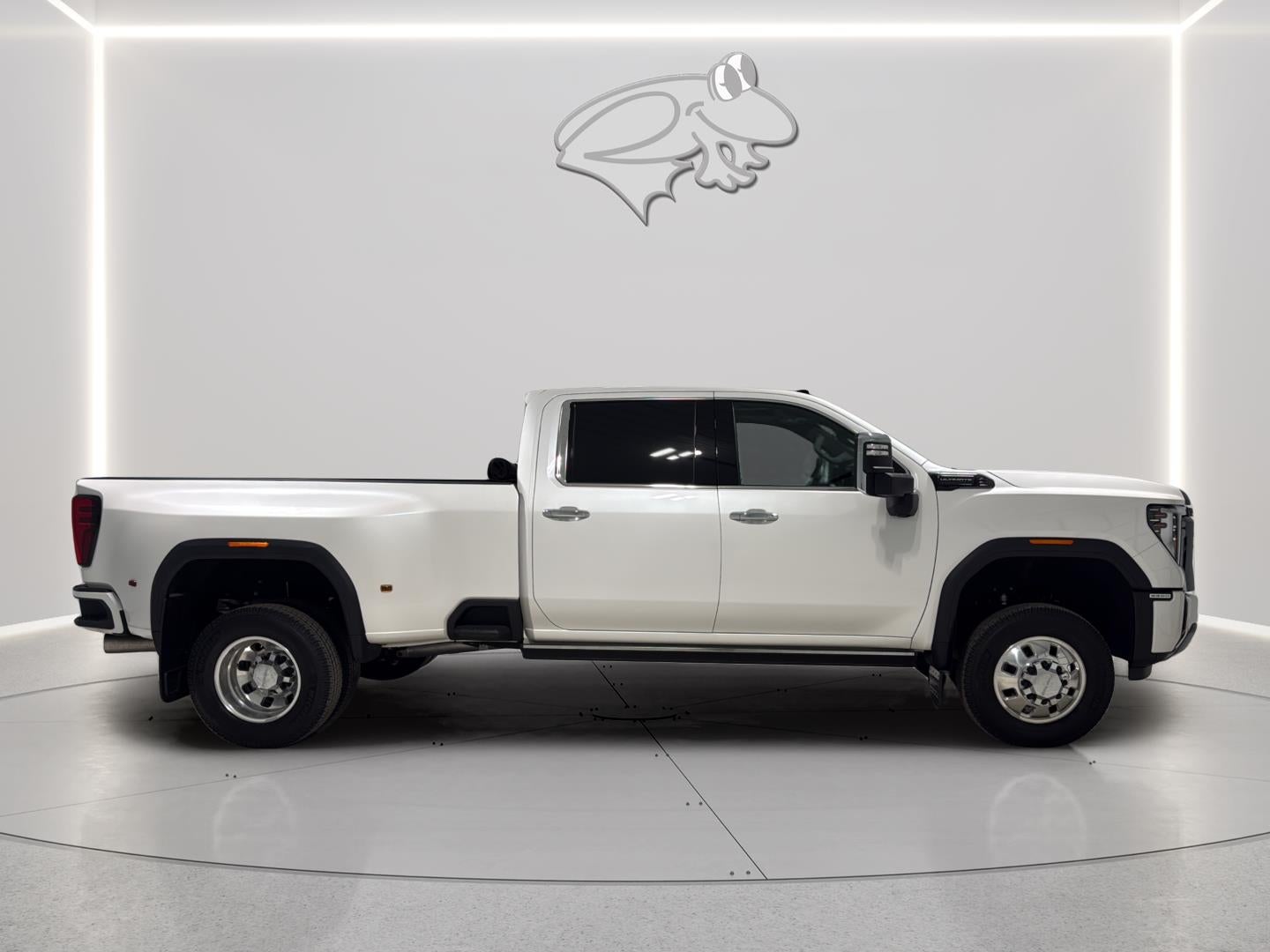 2024 GMC Sierra 3500HD Denali Ultimate