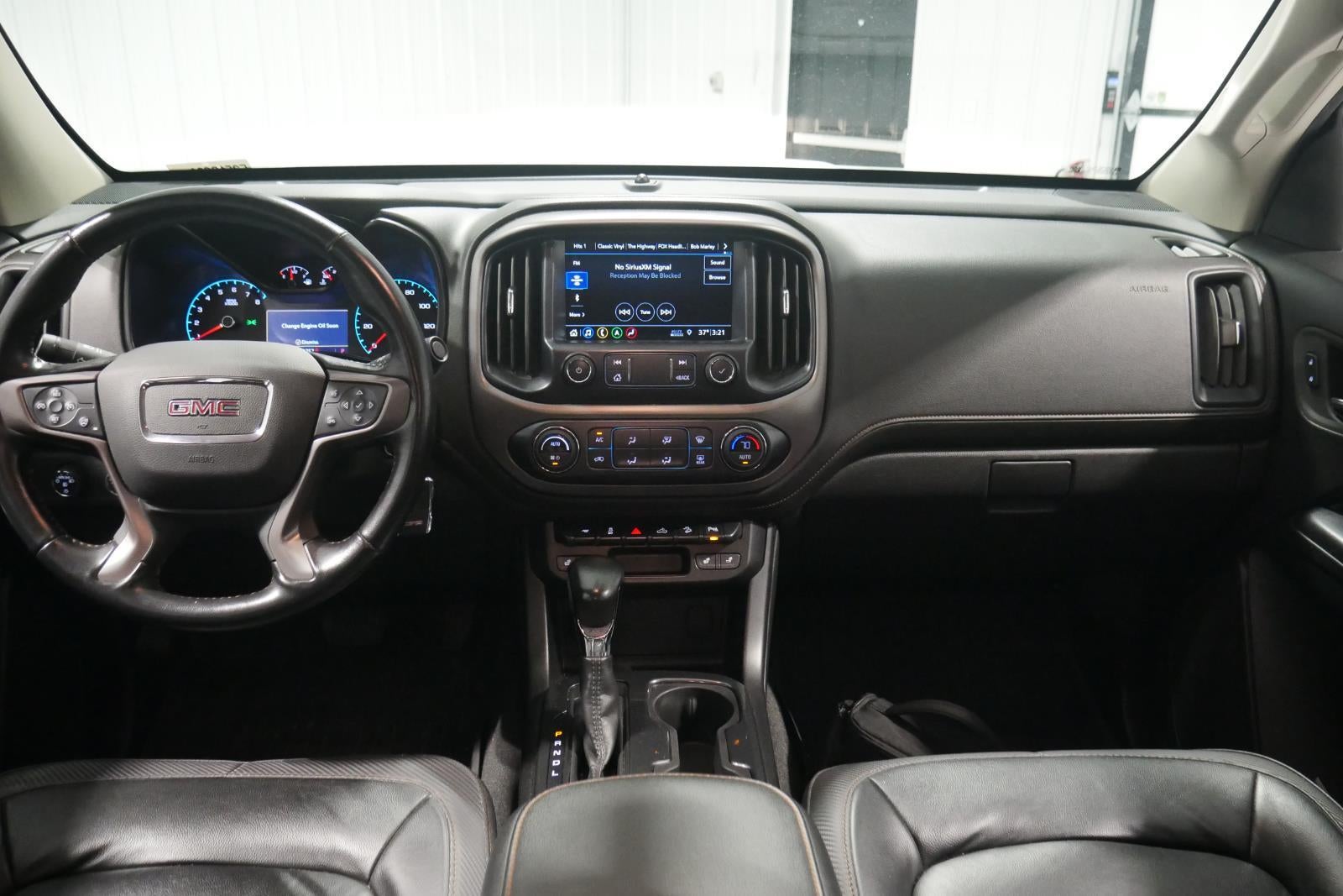 2022 GMC Canyon 4WD AT4 w/Leather