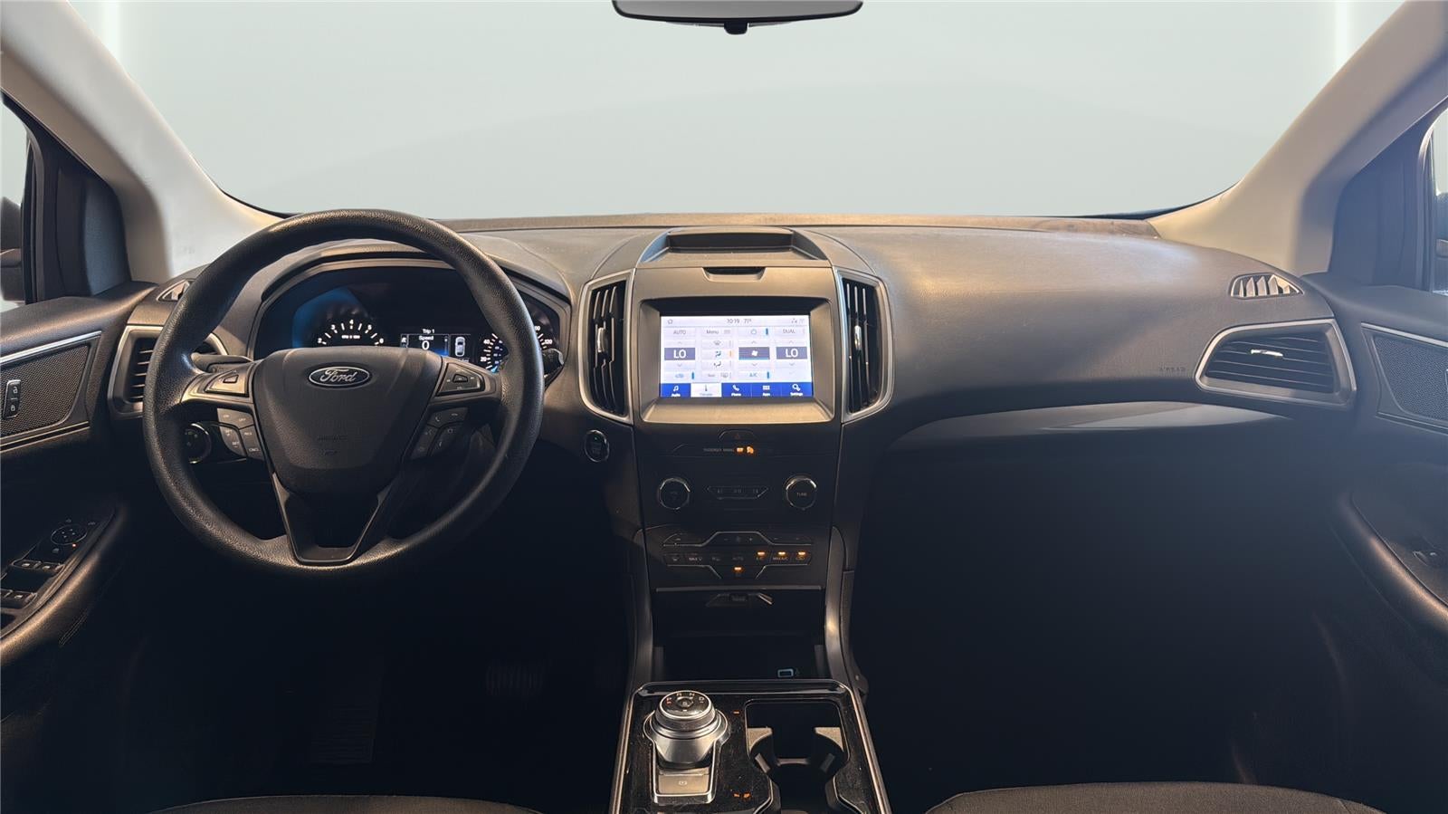 2020 Ford Edge SE