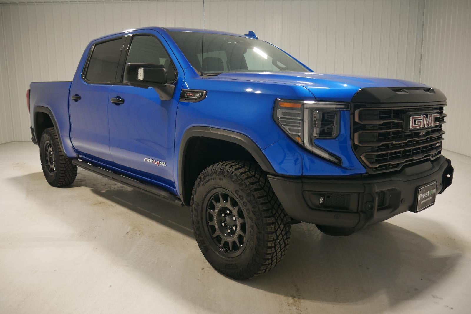 2024 GMC Sierra 1500 AT4X