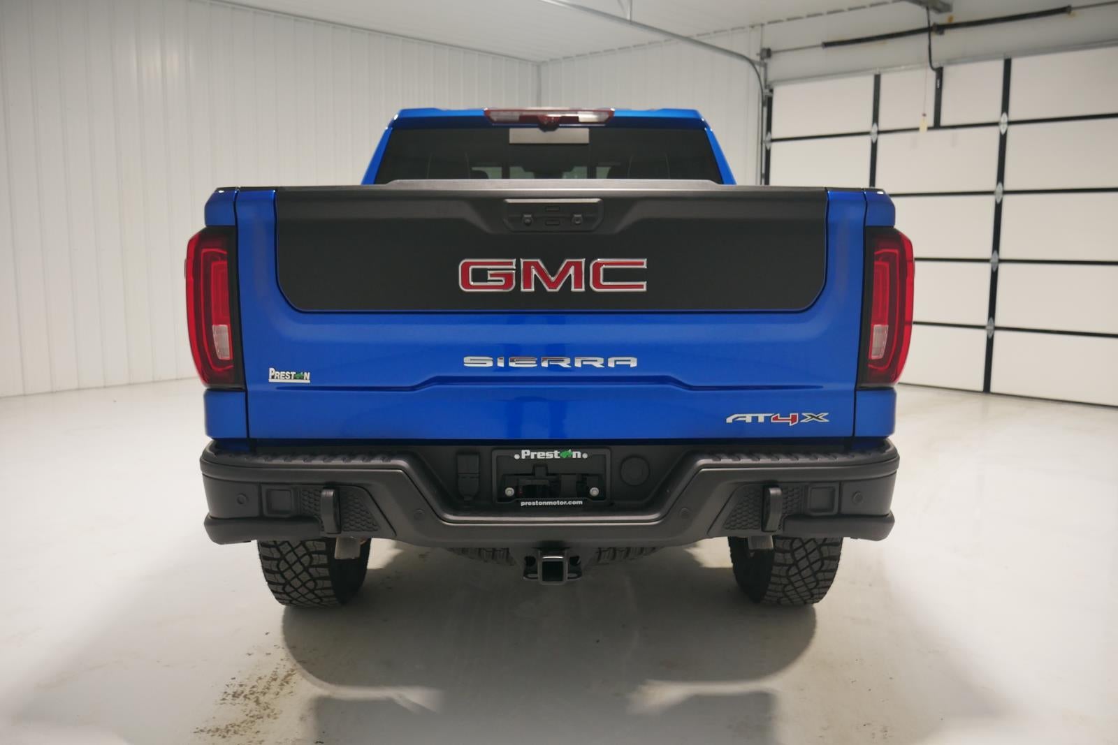 2024 GMC Sierra 1500 AT4X