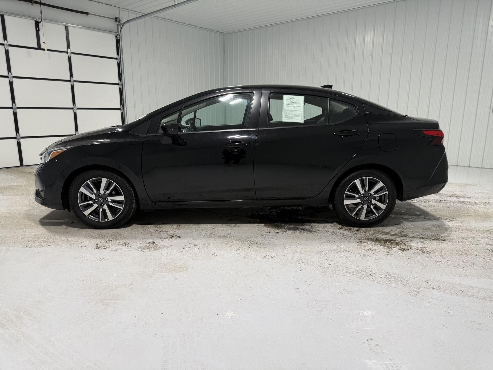 2023 Nissan Versa SV