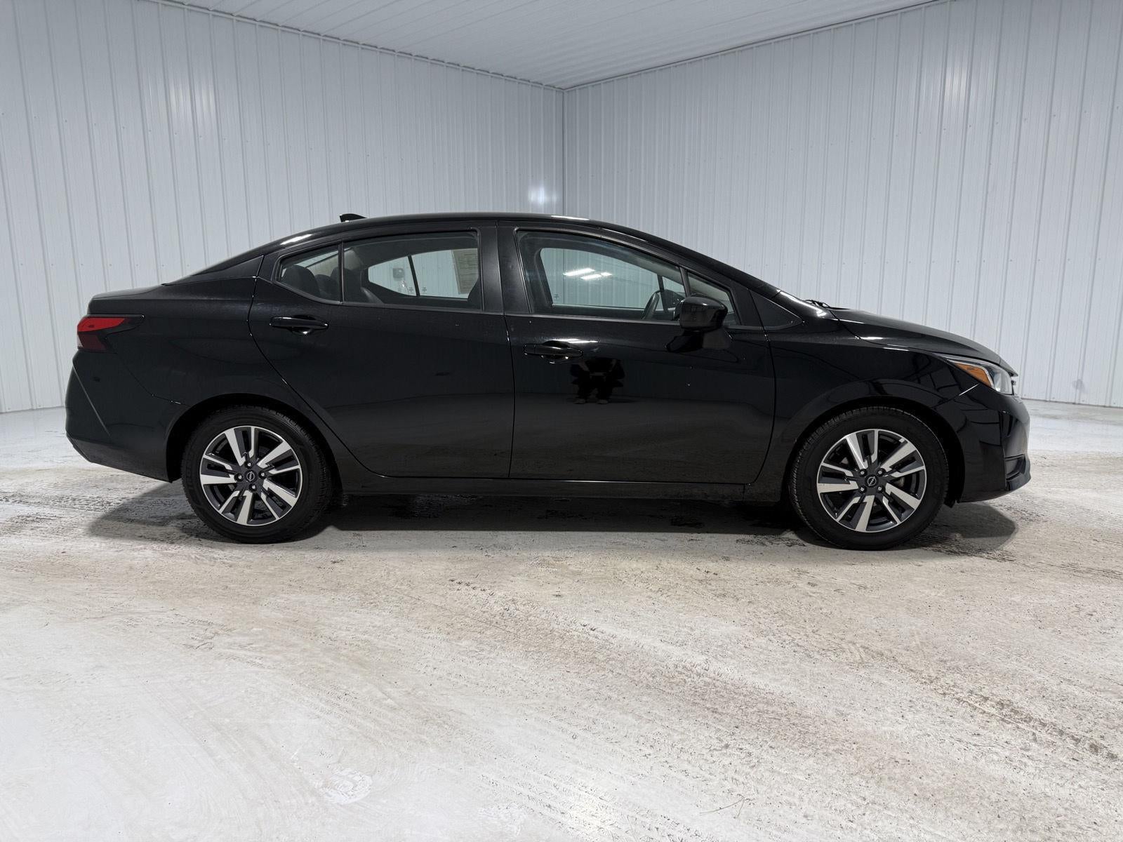 2023 Nissan Versa SV