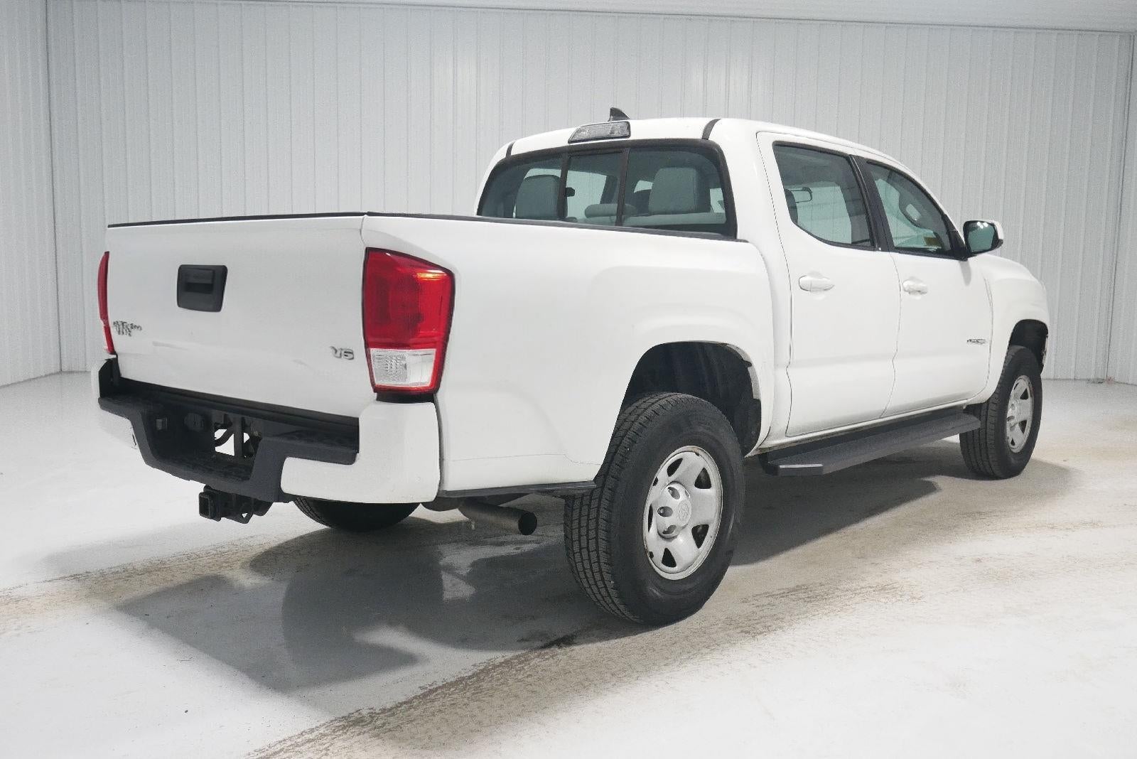 2017 Toyota Tacoma SR V6