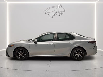2022 Toyota Camry Base