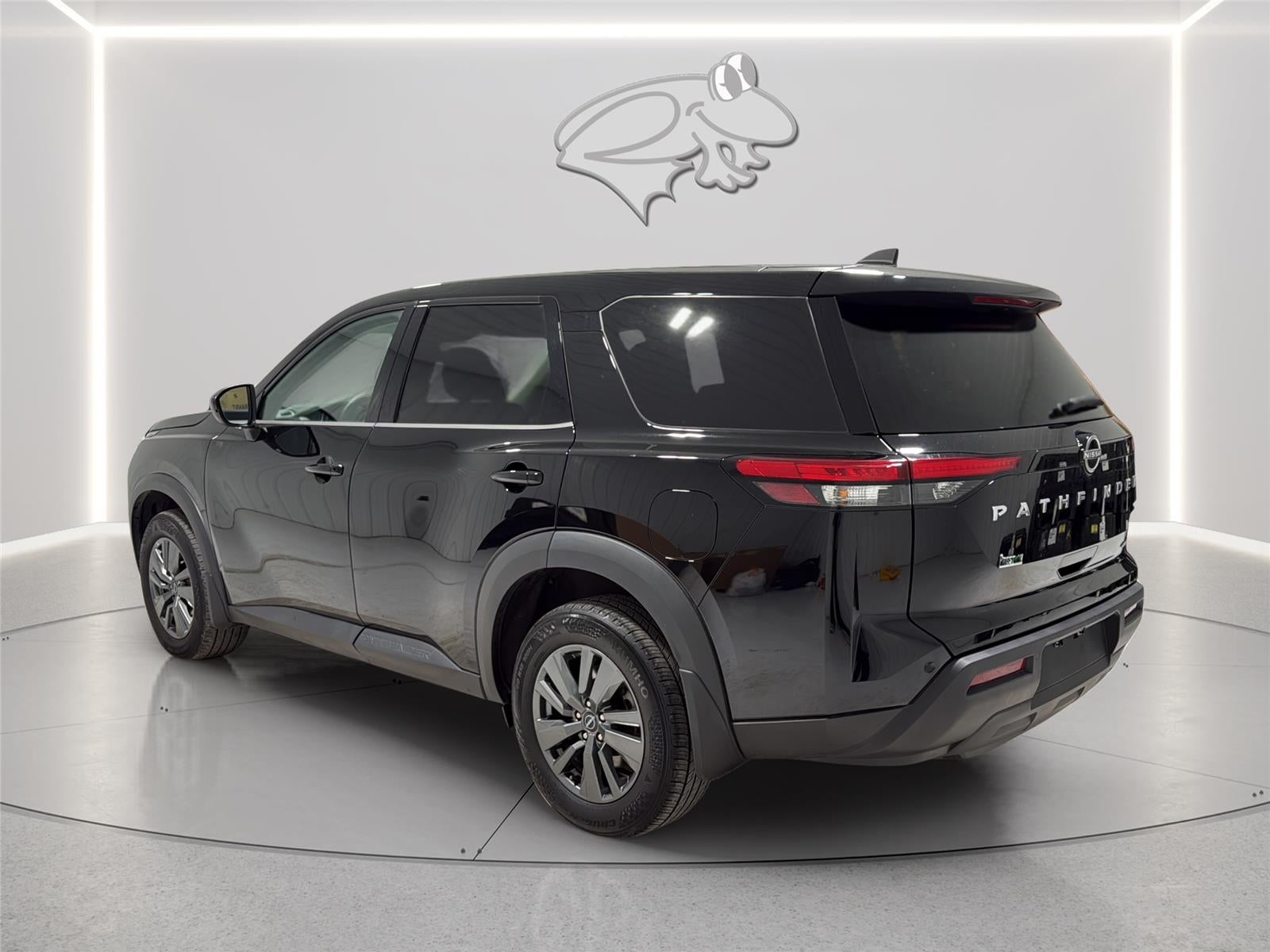 2024 Nissan Pathfinder S