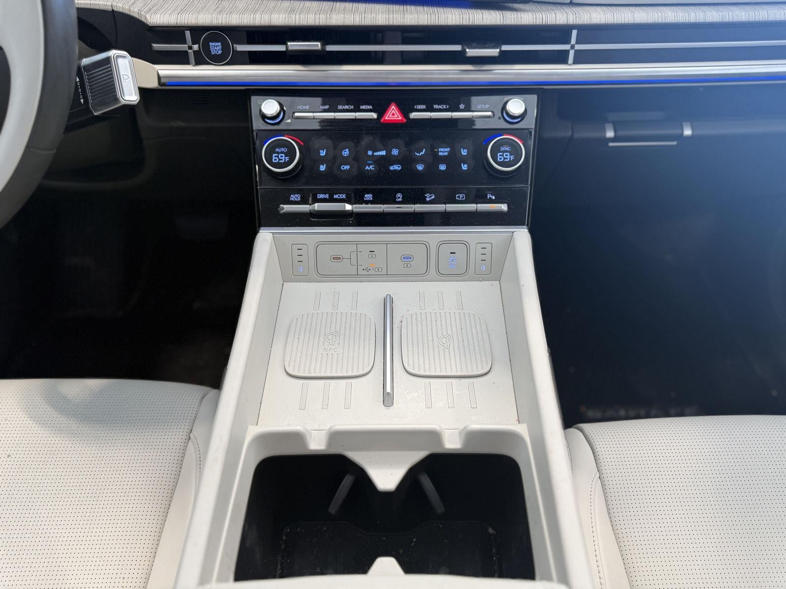 2025 Hyundai Santa Fe Calligraphy