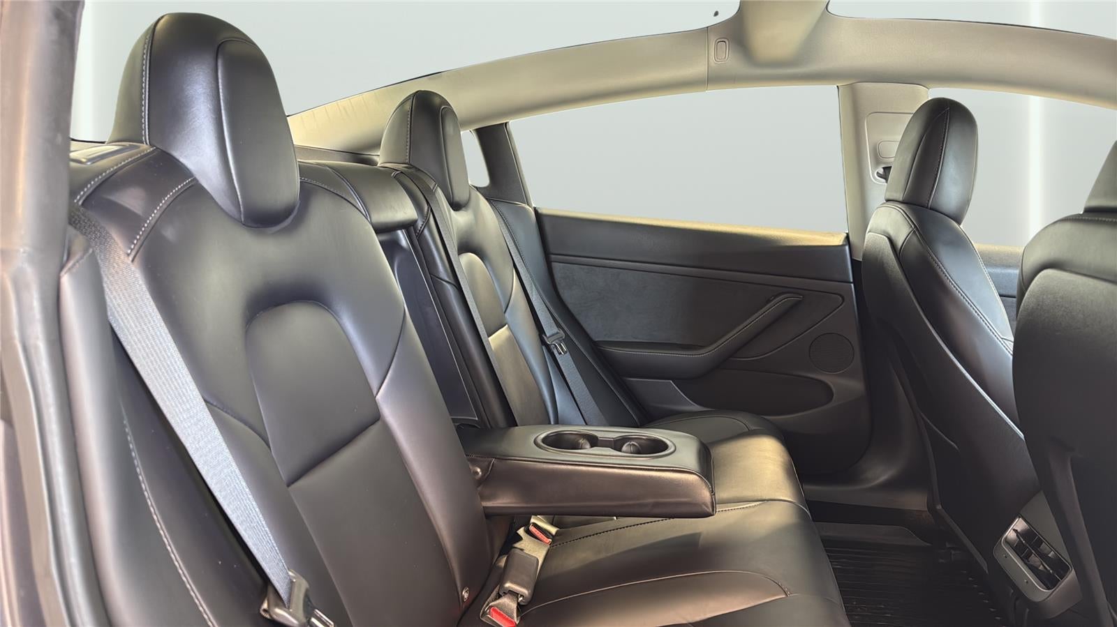 2023 Tesla Model 3 RWD