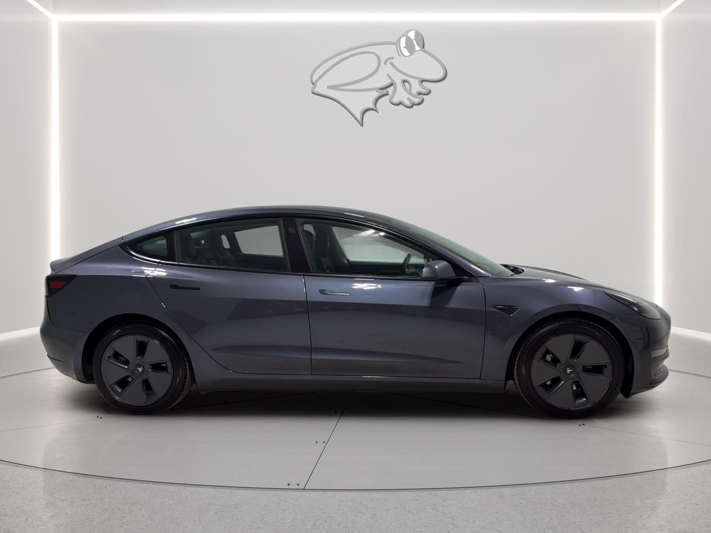 2023 Tesla Model 3 RWD