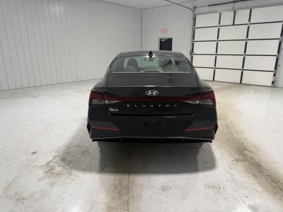 2025 Hyundai Elantra SEL Convenience