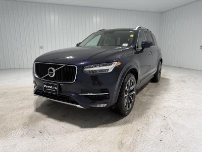 2017 Volvo XC90 Momentum