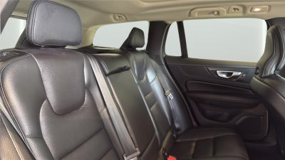2025 Volvo V60 Cross Country Plus