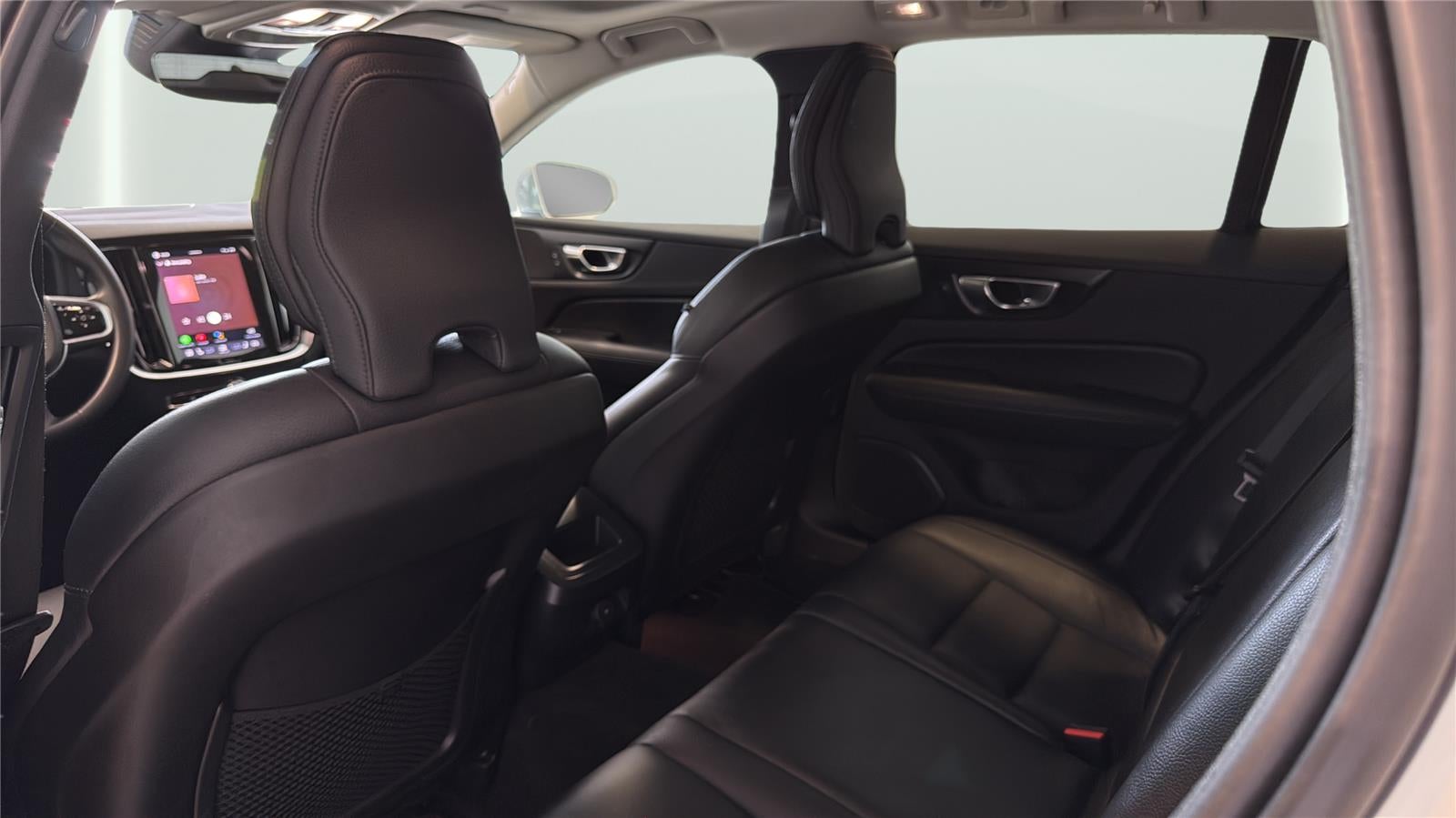 2025 Volvo V60 Cross Country Plus