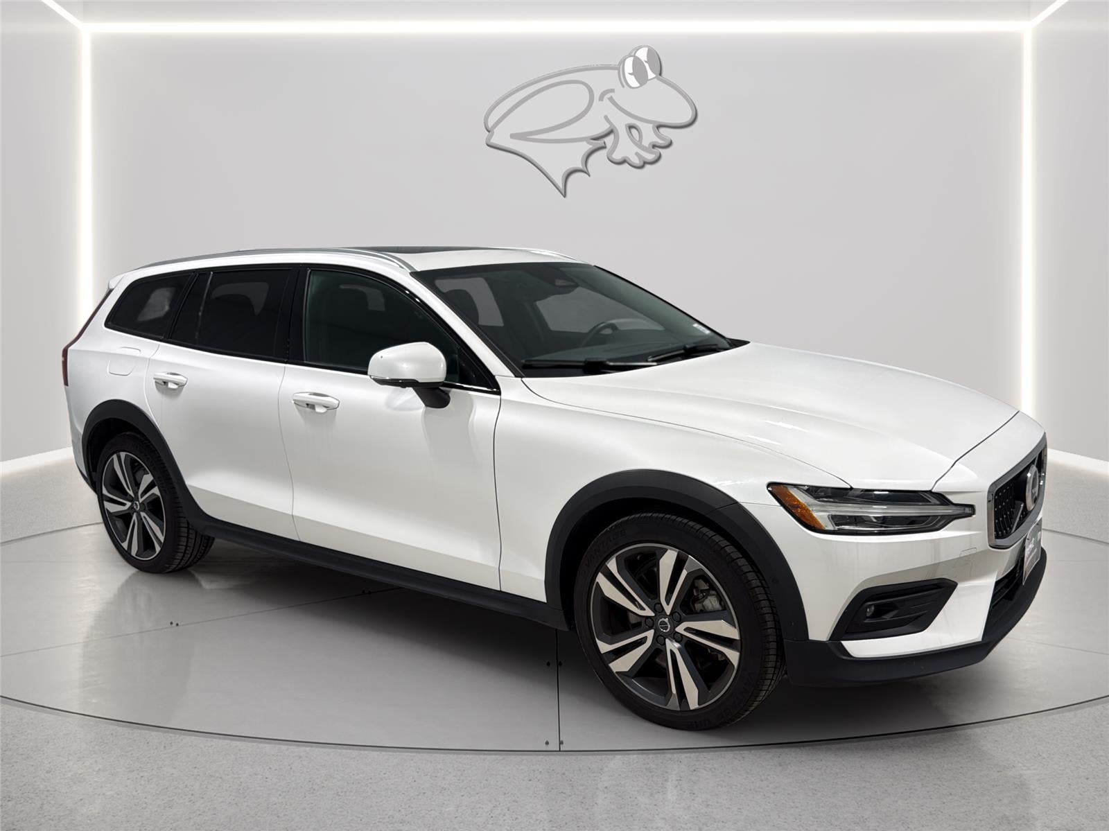 2025 Volvo V60 Cross Country Plus